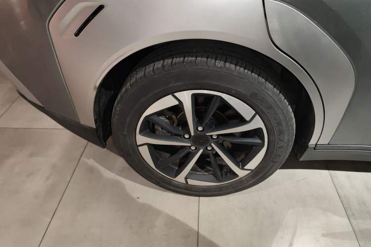 Used AION Y 2023 Plus 610 Smart Edition Lithium Iron Phosphate