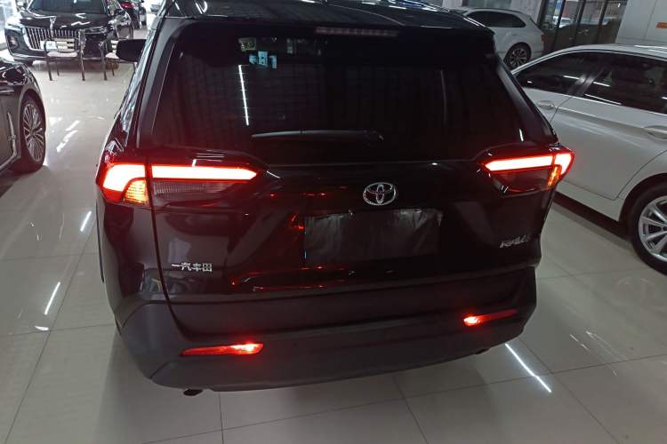 Used Toyota RAV4 2020 2.0L CVT Two-Wheel Drive Urban Edition Rear