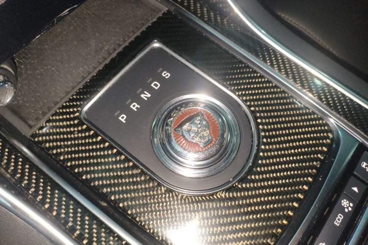 Used Jaguar XEL 2019 2.0T 200 PS Deluxe Edition
