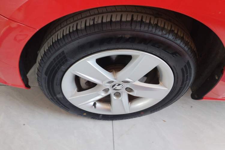 Used Skoda Fabia 2017 1.4L Automatic Car Enjoy Edition
