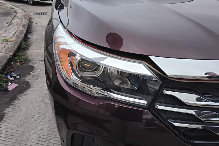 Used GAC Trumpchi GS4 2015 200T Manual Elite Edition Right Front Headlight