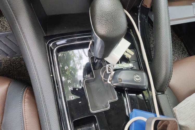 Used Dongfeng Aeolus AX7 2018 Classic 1.6T Automatic Luxury Model
