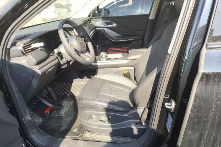 Used Hongqi HS7 PHEV 2024 2.0T PHEV Four-Wheel Drive Flagship Edition 7 Seats
