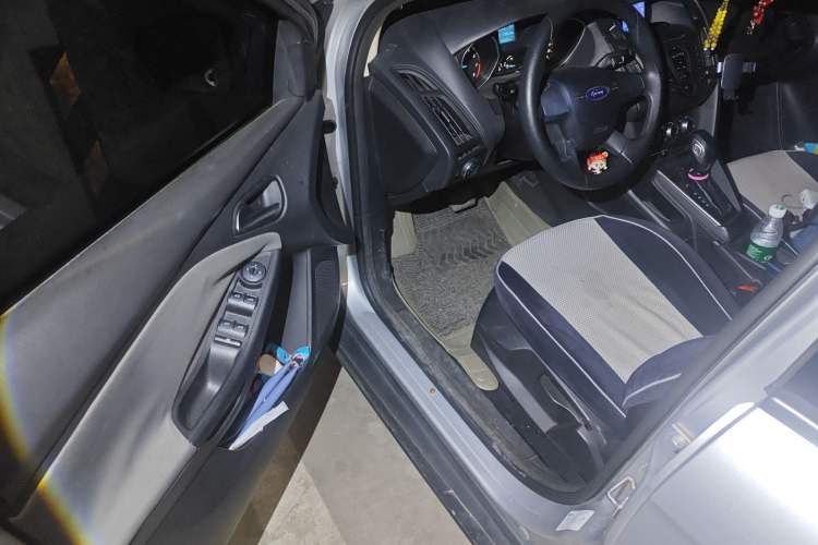 Used Ford Focus 2012 Hatchback 1.6L Automatic Comfort Model