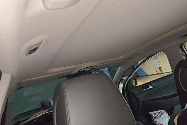 Used Hyundai Tucson 2018 1.6T Dual-Clutch Two-Wheel Drive 15th Anniversary Special Edition
