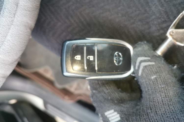 Used Toyota RAV4 2013 2.5L Automatic 4x4 Elite Edition
