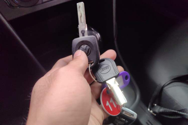 Used Volkswagen Santana 2013 1.6L Automatic Fashion Edition