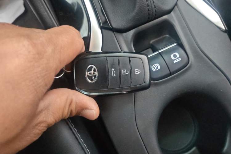 Used Toyota Corolla 2024 1.8L Smart Electric Hybrid Dual-Engine Elite Edition
