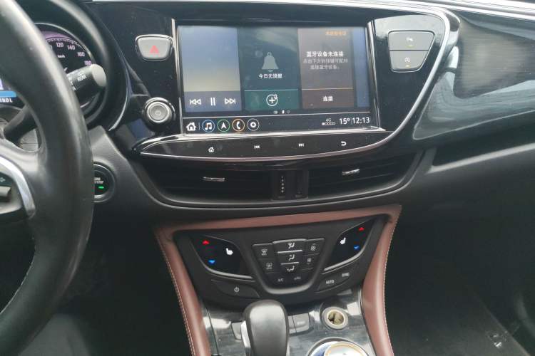 Used Buick Envision 2020 28T Four-Wheel Drive Elite Version Audio And AC Panel