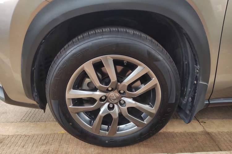 Used Lexus NX 2015 200T All-Wheel-Drive Fēngshàng Edition
