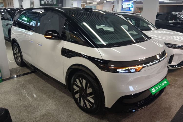 Used Zeekr MIX 2025 Long-Range Intelligent Driving Edition Exterior 2