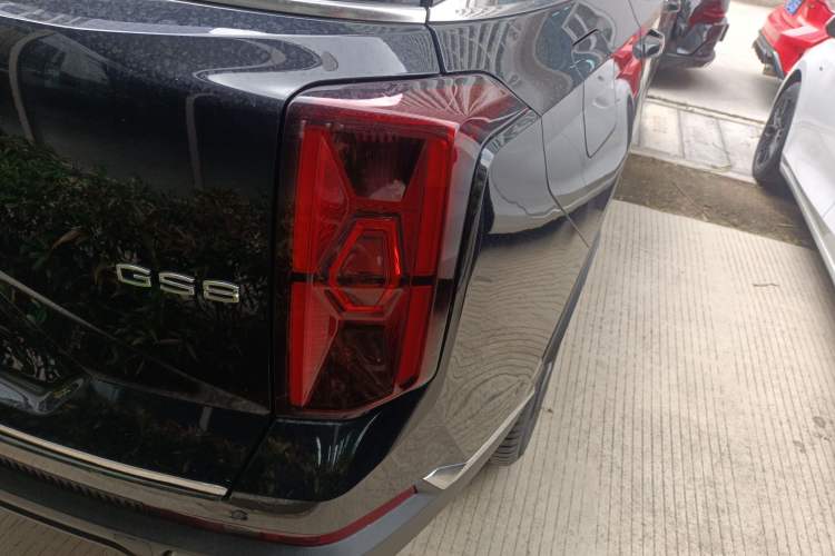 Used GAC Trumpchi GS8 2022 Flagship Series 2.0 TGDI Two-Wheel-Drive Prestige Edition (7 Seats)
