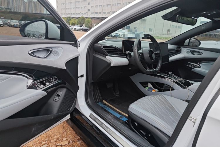 Used BYD Seal 2022 700 km Long-Range Rear-Wheel-Drive Version
