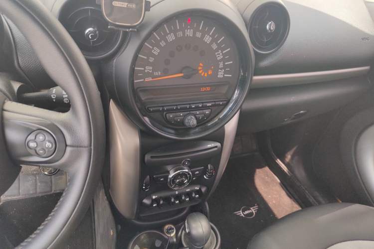 Used MINI Countryman 2014 1.6L COOPER Fun Audio And AC Panel