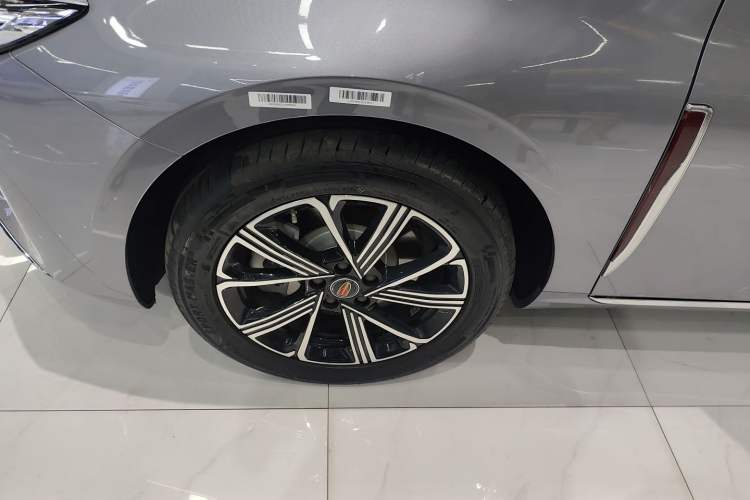 Used Hongqi H5 PHEV 2025 170 Super Hybrid Version