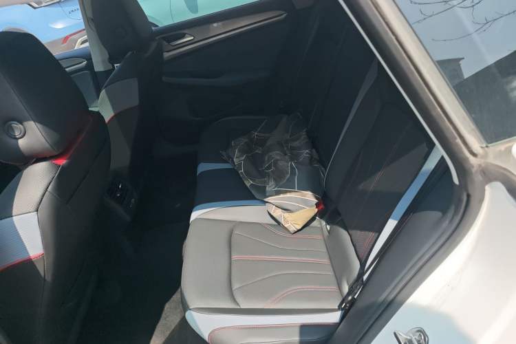 Used Volkswagen Lamando 2024 Lavida L 280TSI DSG Cool & Spicy Edition Left Rear Seat