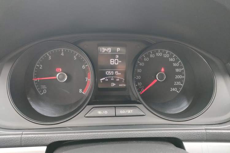 Used Volkswagen Lavida 2018 Classic 1.5L Automatic Fashion Edition China VI Standard Instrument Cluster