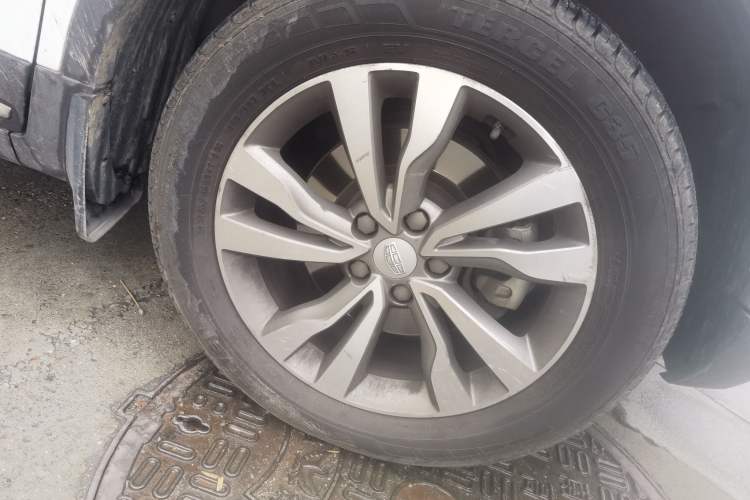 Used Geely Auto Emgrand X7 Sport 2016 1.8TD Automatic Smart Connectivity Version
