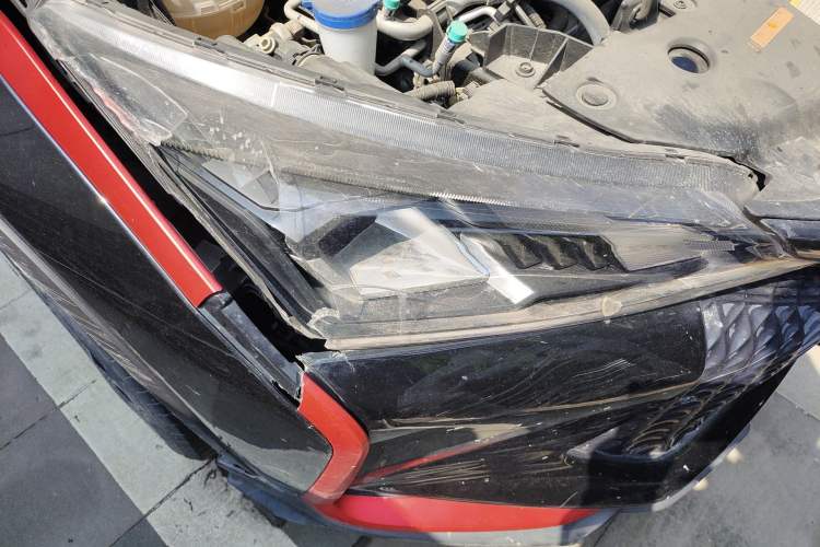 Used Dongfeng Aeolus Yixuan GS 2021 230T Automatic Chasing the Moon Edition Right Front Headlight