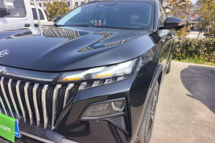 Used Dongfeng Aeolus Huge 2022 Mach Dual-Motor 1.5T MHD Dare-to-Dream Edition