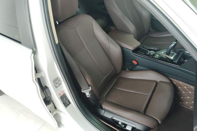 Used BMW 3 Series 2018 320Li Fashion Model
