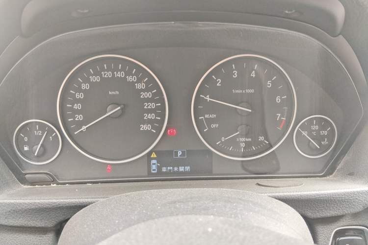 Used BMW 3 Series 2014 320i Sport Edition