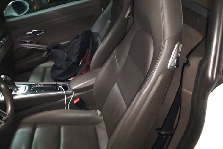 Used Porsche 718 2016 Cayman 2.0T Left Rear Seat