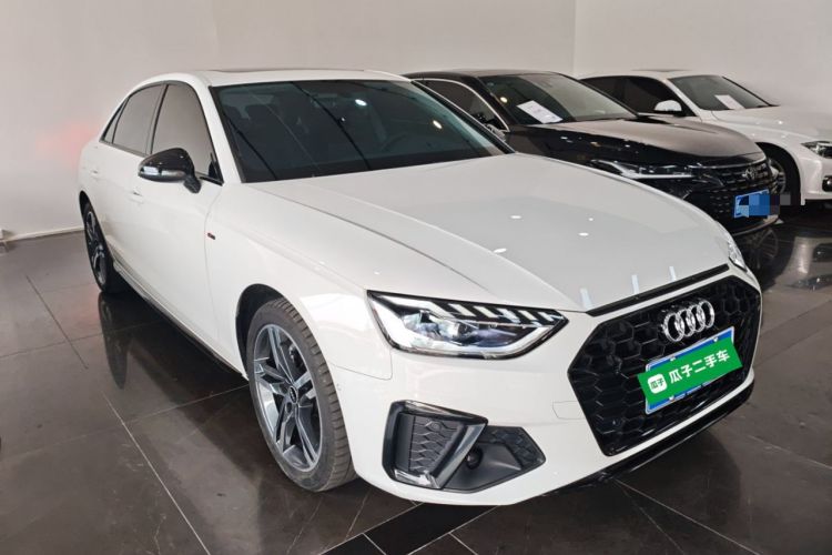 Used Audi A4L 2022 40 TFSI Luxury Dynamic Model Front Right 45 Deg