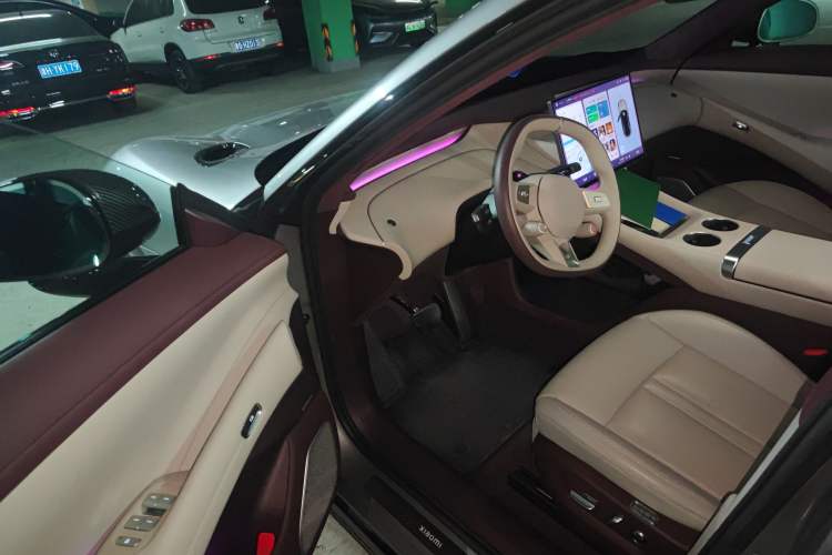 Used Xiaomi Auto YU7 2025 Ultra-Long Range High-Performance All-Wheel-Drive Max Edition