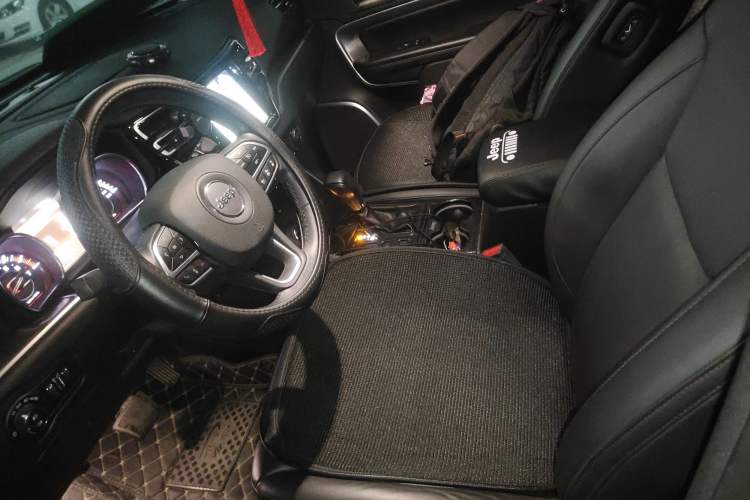 Used Jeep Grand Commander 2018 2.0T Four-Wheel Drive Prestige Edition China V
