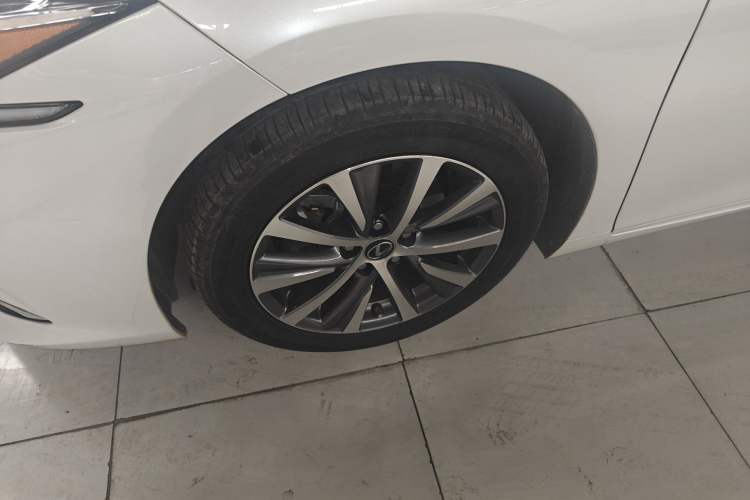 Used Lexus ES 2020 260 Excellence Edition
