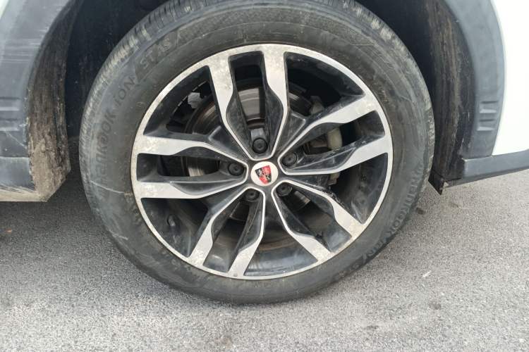 Used Roewe RX5 2018 20T Two-Wheel Drive Automatic Internet Smart Edition