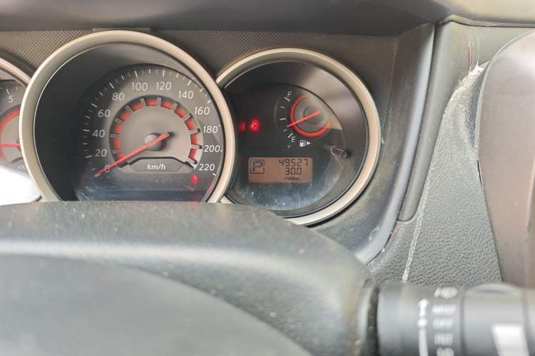 Used Nissan Sylphy 2016 Classic 1.6XE Automatic Leading Edition Odometer Close Up