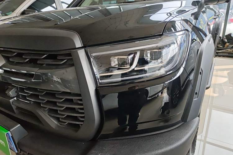 Used Great Wall Poer 2024 2.4T Off-Road Edition Automatic Diesel 4x4 Advanced Version Left Front Headlight