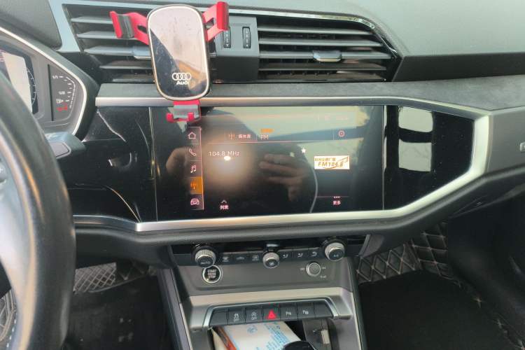 Used Audi Q3 2021 35 TFSI Fashion Dynamic Model