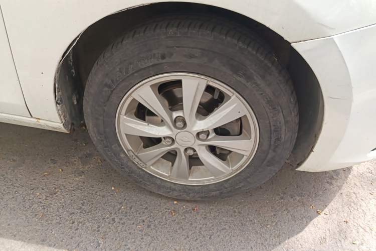 Used Chevrolet Sail 2015 Sail 3 1.3L Manual Ideal Edition
