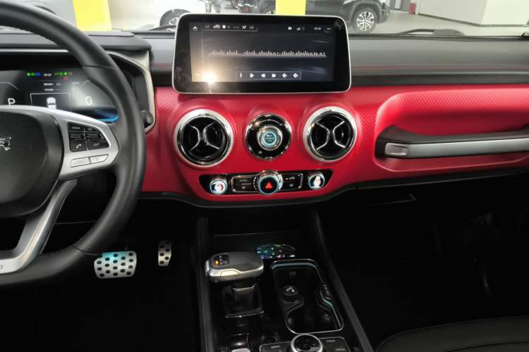 Used BAIC Off-Road BJ40 2020 2.0T Automatic Four-Wheel Drive Urban Hunter Edition Chivalrous Type