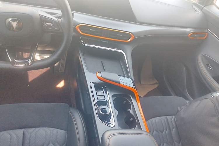 Used CHANGAN UNI-T 2022 2.0T Sport Edition Premium Version
