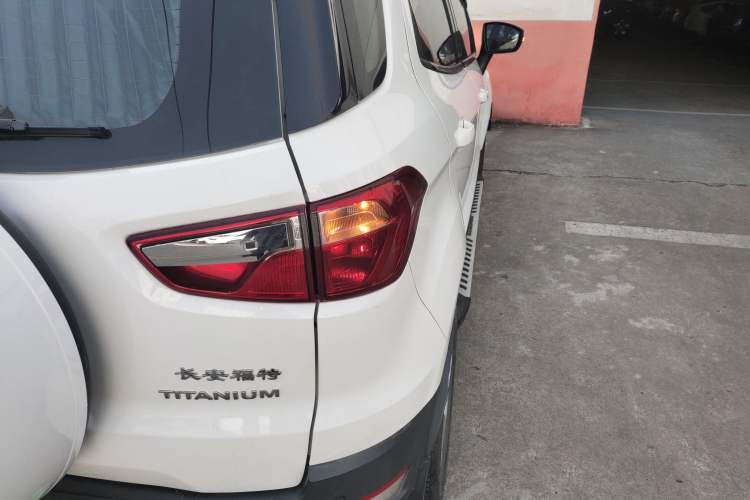 Used Ford EcoSport 2013 1.5L Automatic Prestige Model
