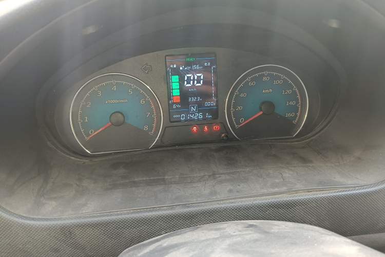 Used Wuling EV50 2020 Pure Electric Van Logistics Vehicle – Penghui Non-Heated Battery
