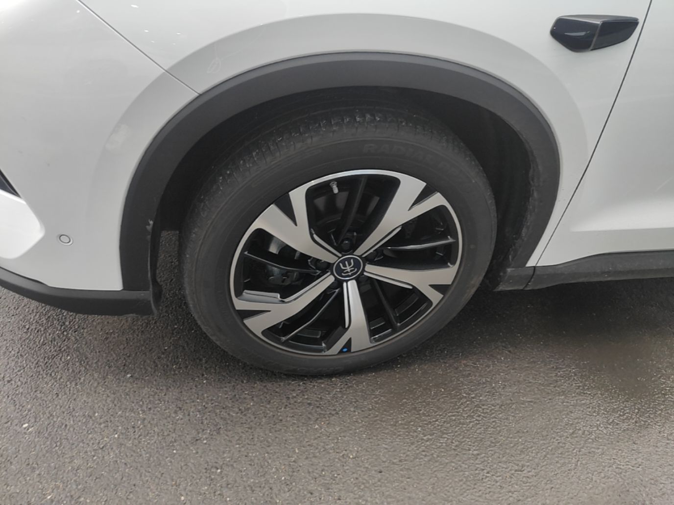 BYD Song Pro New Energy 2025 Second-Generation Intelligent Driving Version DM-i 115KM Excellence Edition — снимка 10