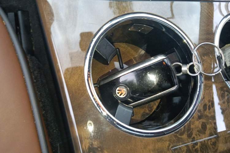 Used Volkswagen Phaeton 2012 3.0L Elite Custom Edition