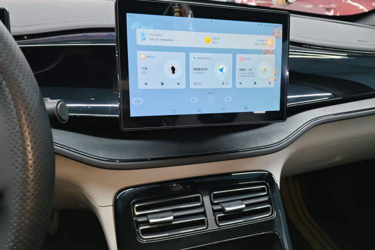 Used BYD Qin PLUS 2024 HONOR Edition DM-i 55KM Leading Model