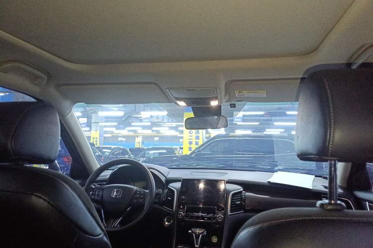 Used Honda Avancier 2017 240TURBO Two-Wheel Drive Luxury Edition Headliner