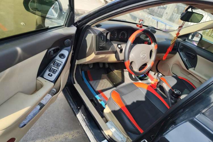 Used Hyundai Elantra 2011 1.6L Manual Comfort Version