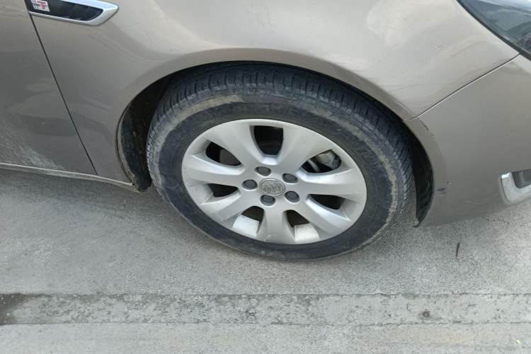 Used Buick Regal 2015 1.6T Leading Technology Model
