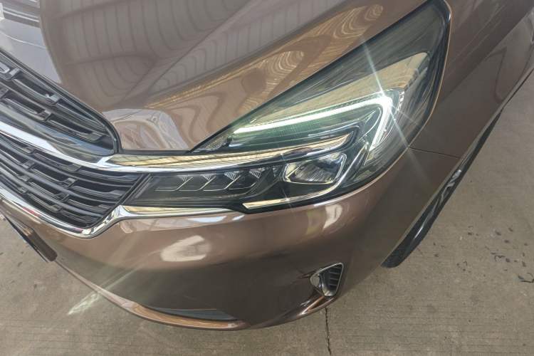 Used Buick GL8 2021 Land Cruiser Executive Class 652T Luxury Model
