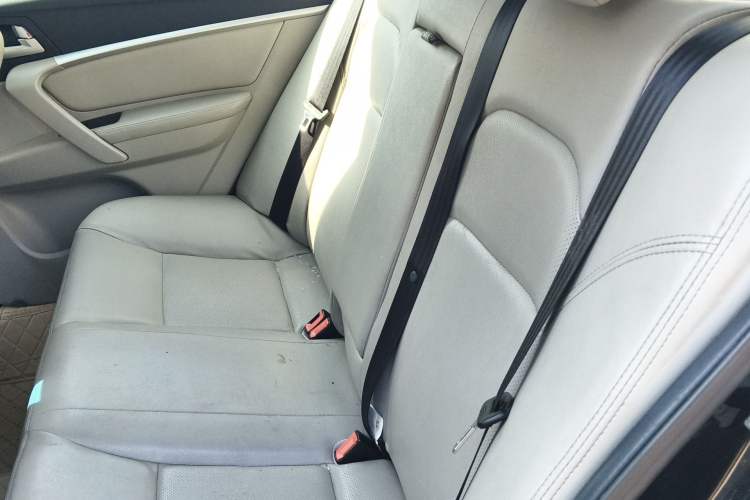 Used Geely Auto Emgrand 2014 Sedan 1.5L Manual Elite Model Left Rear Seat