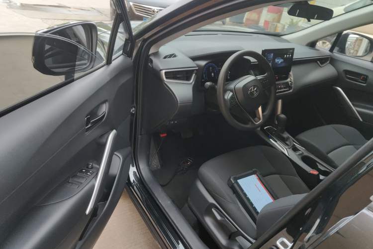 Used Toyota FRONTLANDER 2023 2.0L CVT Leading Edition Driver Seat