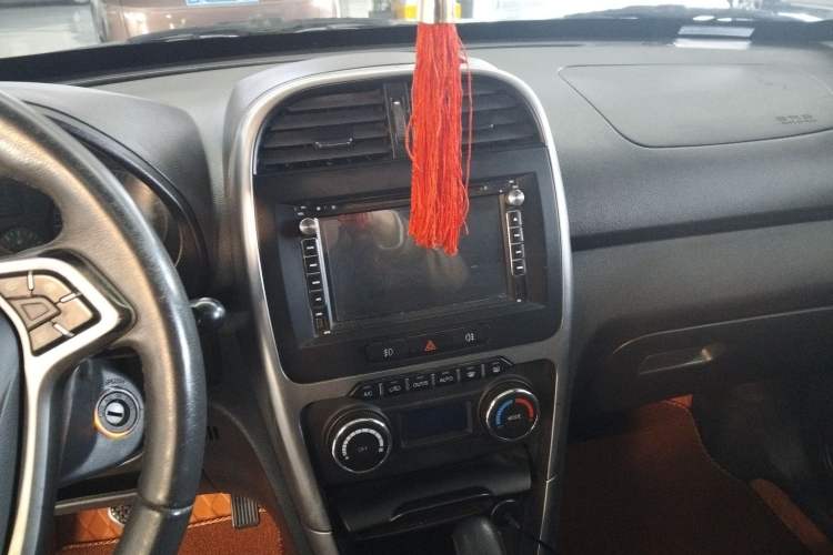 Used Chery Tiggo 3 2015 1.6L CVT ZhiShang Sport Edition
